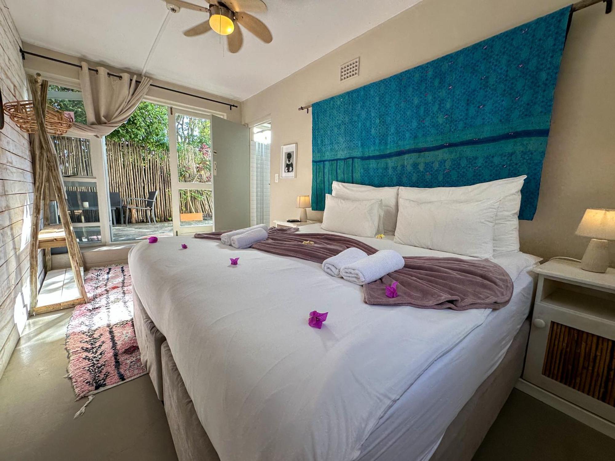 The Big - Luxury Backpackers Albergue